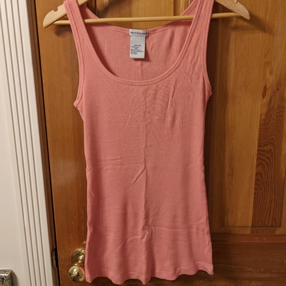 Bath and Body Works tank top - Picture 1 of 3
